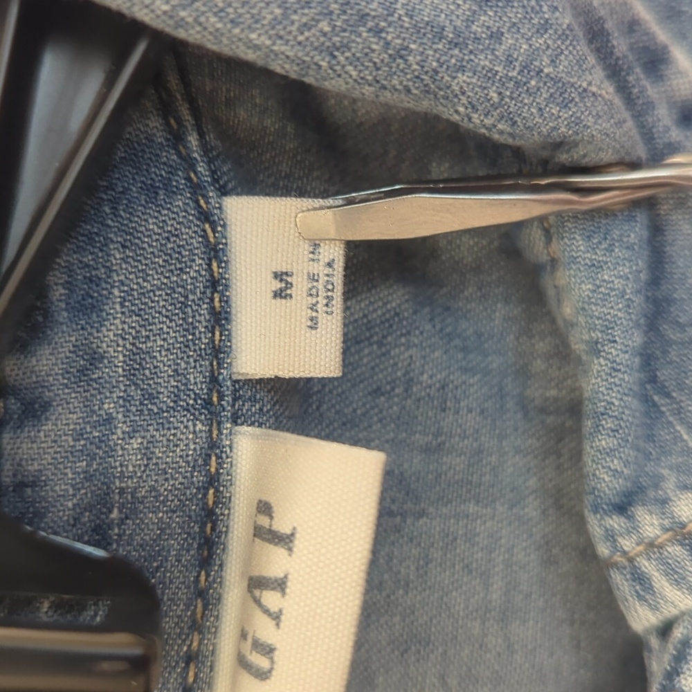 GAP Light Wash Denim Button-Down Shirt - Picture 3 of 9